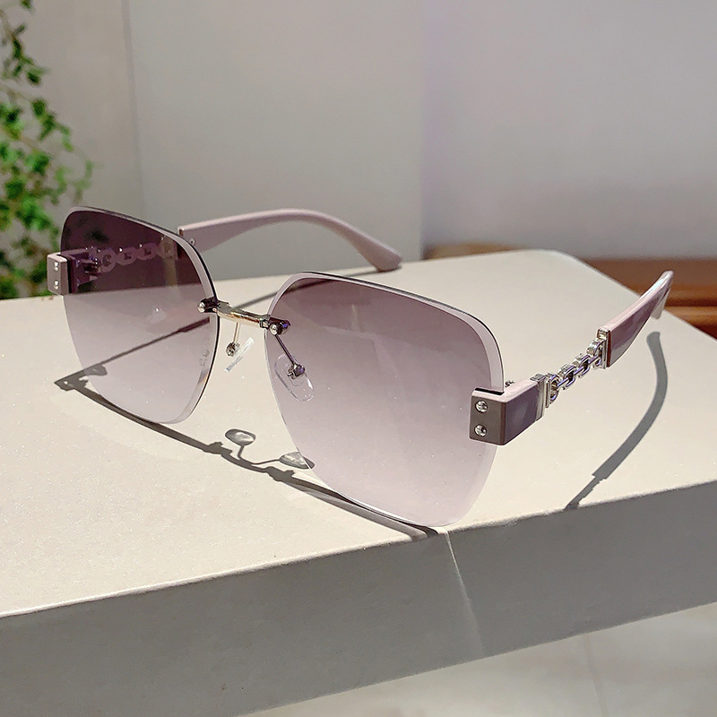 55g Weight Frameless Glasses Structure Sunglasses Classification PC, UV400 Protection Lens Material Square Glasses Style Outdoor, Travel Occasion Geometric Pattern All Seasons Season Unisex Gender Simple Style, Streetwear Style Simple Style Streetwear Geometric PC UV400 Protection Square Frameless Women's Sunglasses 9