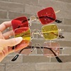 Children's fashionable sunglasses suitable for men and women, glasses