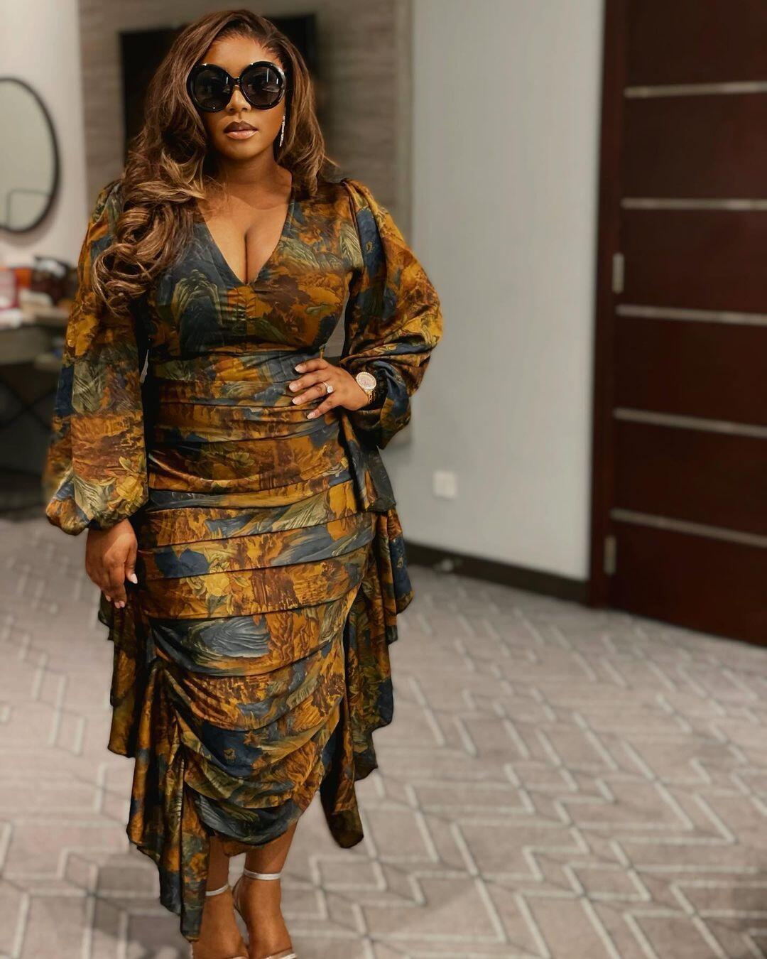 Women's Clothing Sexy Printed Ruffled Lantern Sleeve Hip Hugging Slim Fit Long Sleeve Dress_voghion.com