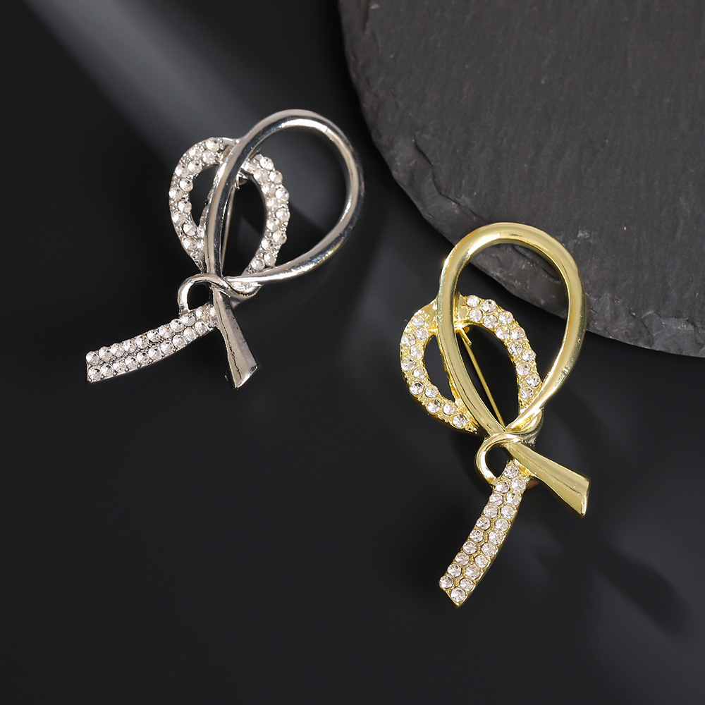 Chanel Style Bow Brooch High-end Women's Light Luxury Elegant Design Suit Coat Pin Niche Sweater Corsage