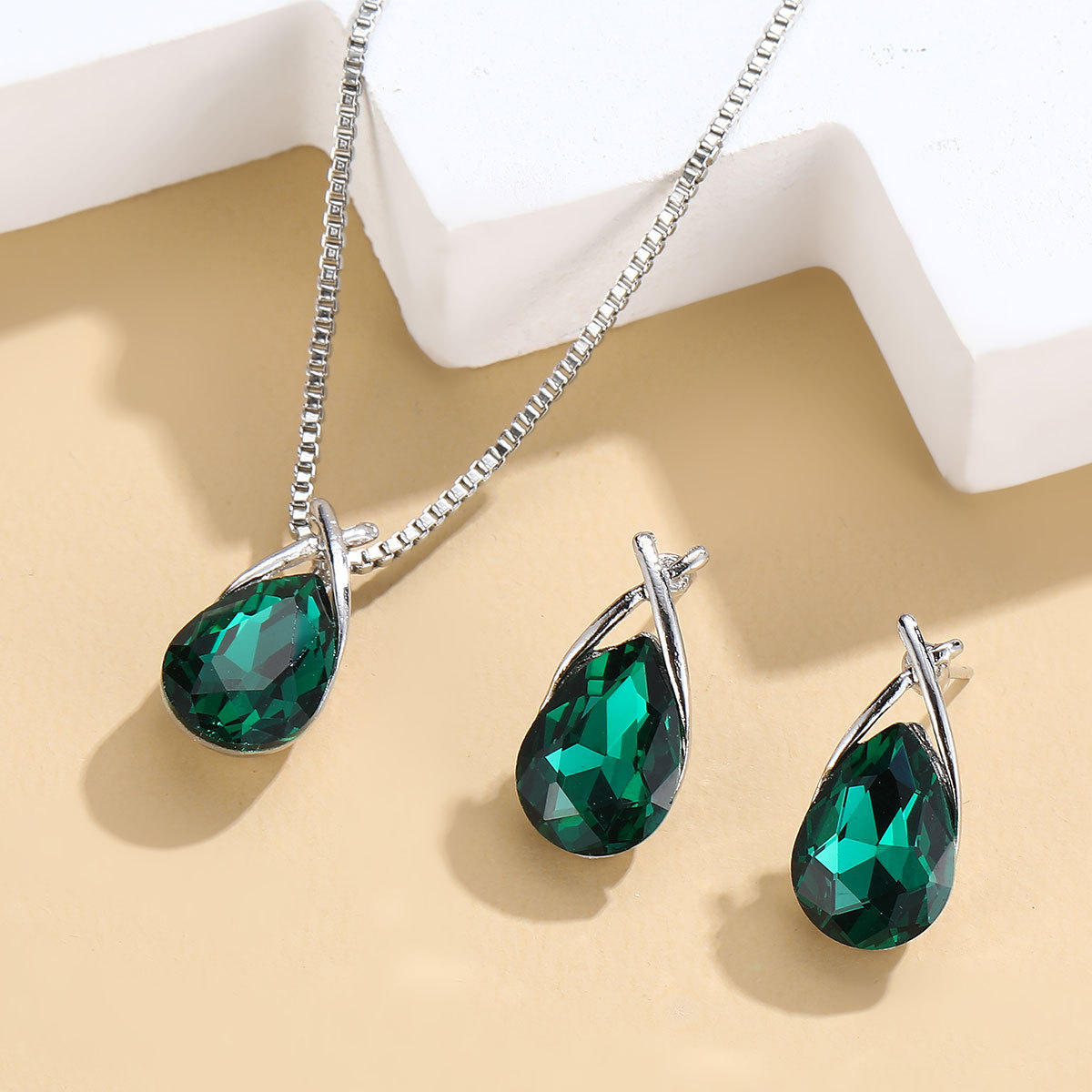 Transfronteriza europea y americana de las mujeres impresas rhinestone azul collar pendientes de dos piezas pendientes de novia de la boda collar traje