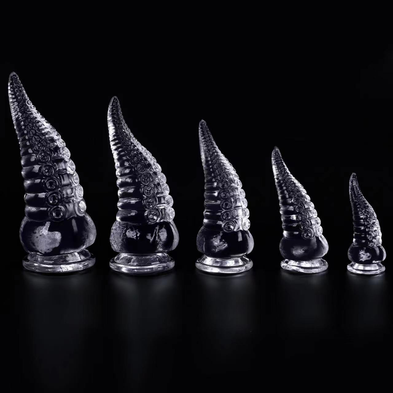 XXL Clear Anal Plug with Suction Cup Base, Ribbed Texture for Beginners — detail image 8