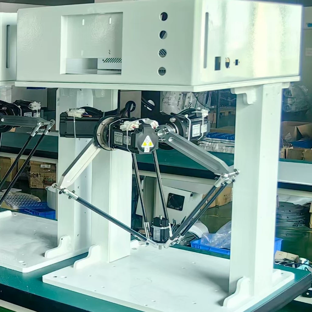 Визуальный робот с мягким захватом, интеллектуальный манипулятор для переворачивания пластин, параллельный робот для применения в электронике и полупроводниках