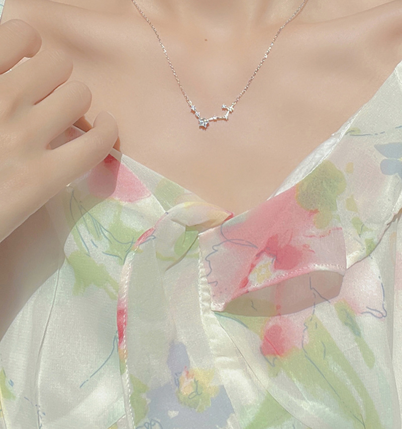 Collana con ciondolo a stella Collane semplici Gioielli di tutti i giorni per le donne_voghion.com