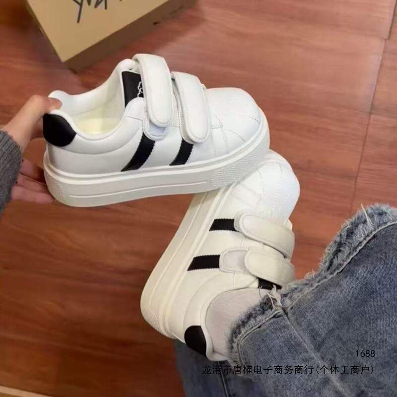 Stylish Korean-style Velcro thick-soled sneakers, 2026 new spring collection, versatile white sneakers, perfect for students and adults