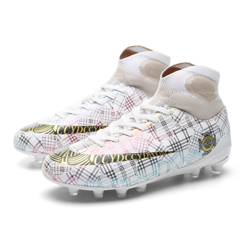 Venta al por mayor zapatos de fútbol resistente al desgaste transpirable Pato Mandarín color alto-top antideslizante Plaid casual corto clavo hierba juventud entrenamiento zapatos