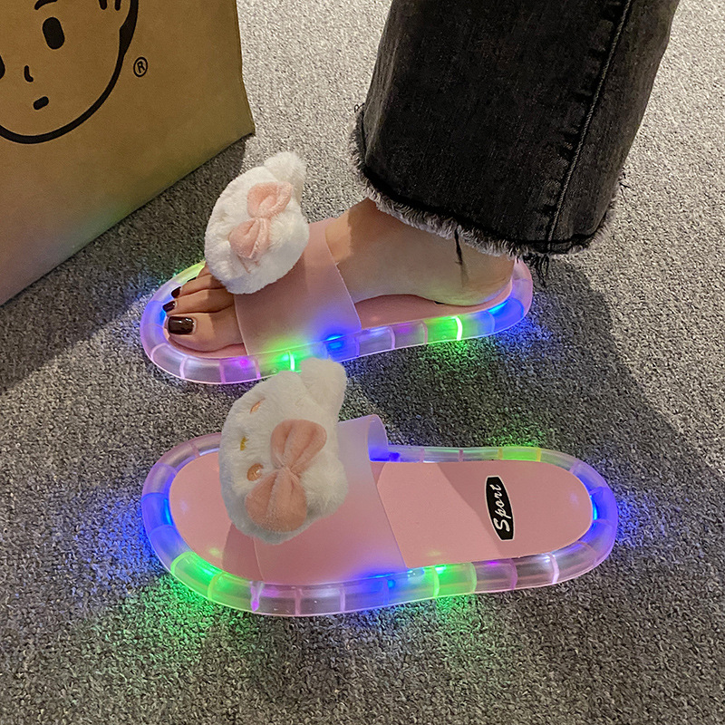 Summer Influencer Style Street Luminous High-End Outdoor Comfortable Slip-On Sandals for Women, Durable and Wear-Resistant Flat Versatile