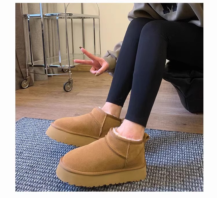 Women's Fur Lined Ankle Boots With Thick Platform Sole_voghion.com