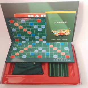 Настольная игра «Составь слово» на английском и французском