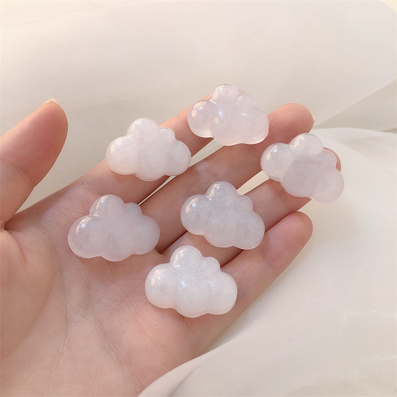 Accesorios de resina bricolaje sirena Ji nube Nube Blanca Crema pegamento teléfono móvil Shell decoración belleza caja de almacenamiento material de parche