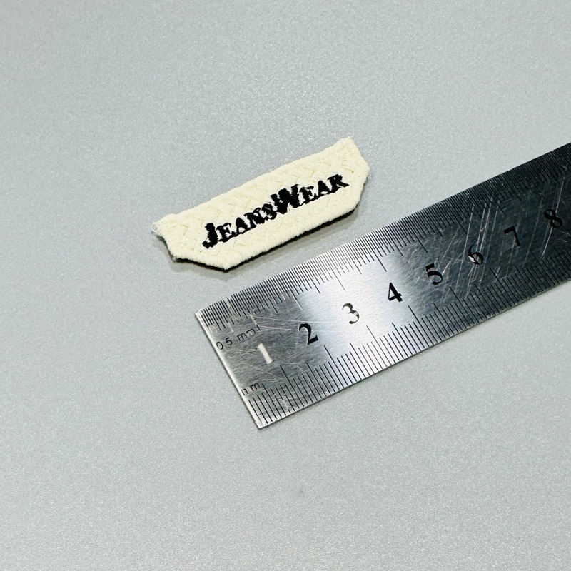 刺绣标415456.jpg