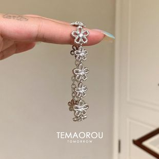 &ldquo;�ٽz���h&rdquo;�����yɫ�ٽz�����֭hŮ�ɳ�������p�ݸ߼��������