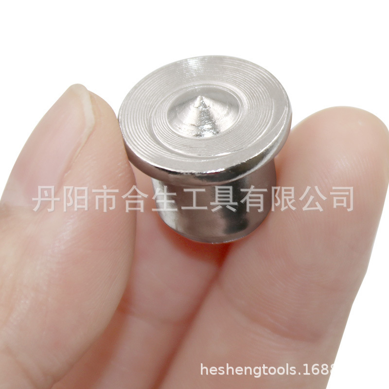 15650871457_1409436435