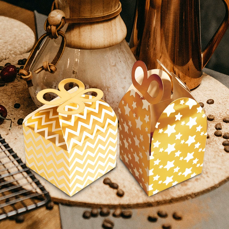 Amazon European style gift box gold foil star wave candy box baking dessert box 12