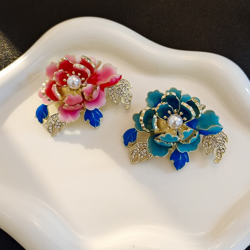 Chinese Style Enamel Peony Flower Brooch for Women, High-End Pearl Flower Corsage, Versatile Personalized Cheongsam Clothing Pin Accessories