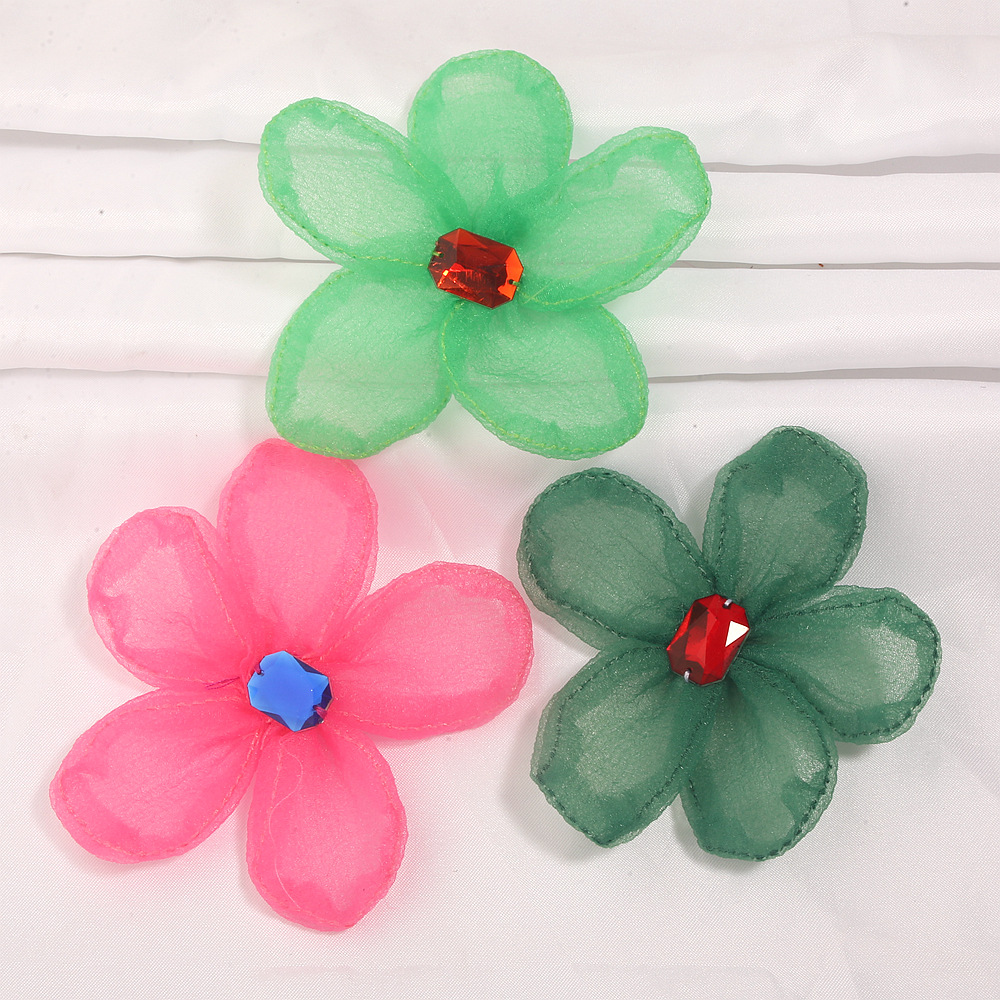Wholesale of ready-to-ship five-petal rhinestone mesh fabric for DIY shoes, hats, clothing, and hair accessories; cross-border handmade decorative materials