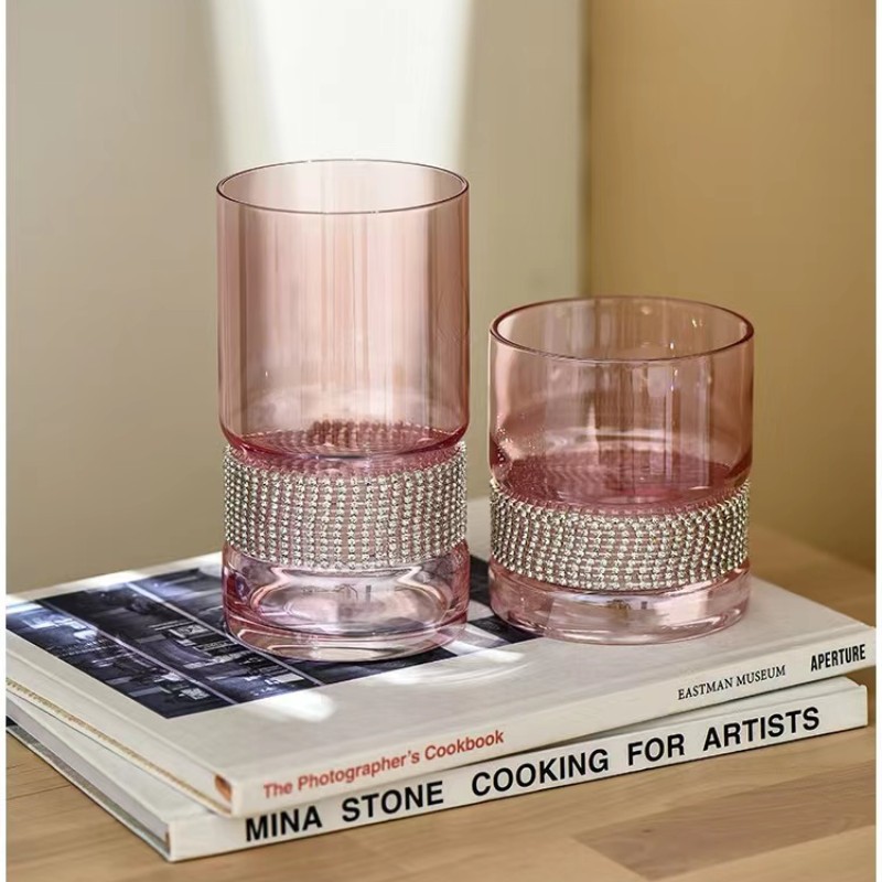 Tazas de cristal de diamante ligero de lujo de alto valor, tazas de vino extranjero, tazas de whisky, tazas de cristal resistentes a altas temperaturas