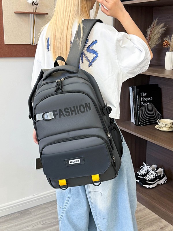 Mochila para computadora de cercanías de negocios para hombres de nuevo estilo Mochila al aire libre de ocio simple Mochila escolar de gran capacidad al por mayor