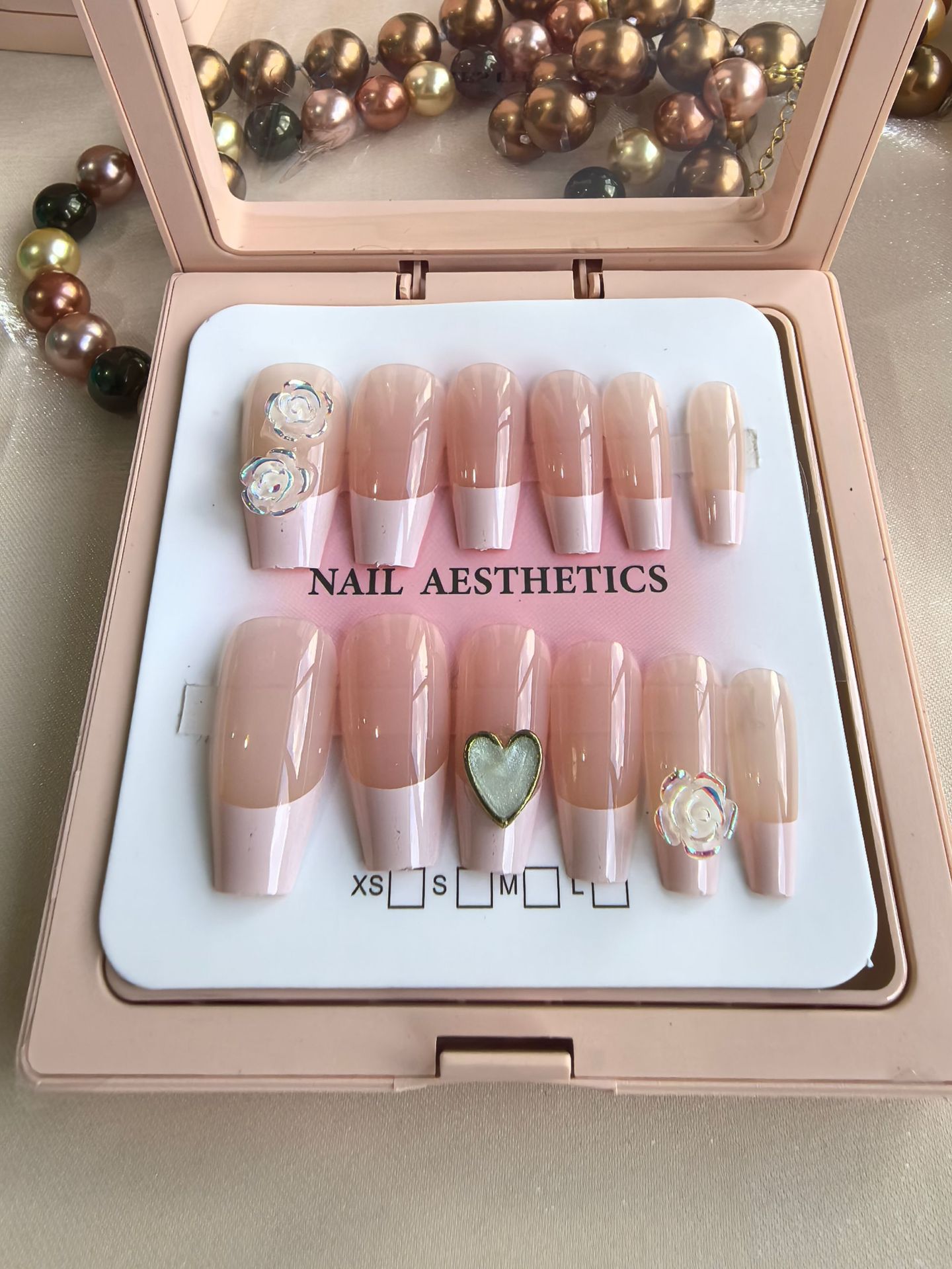 Caja de exhibición marco de fotos más taladro manicure suministro fuente de uñas DIY francés color delgado manicure falso salón al por mayor