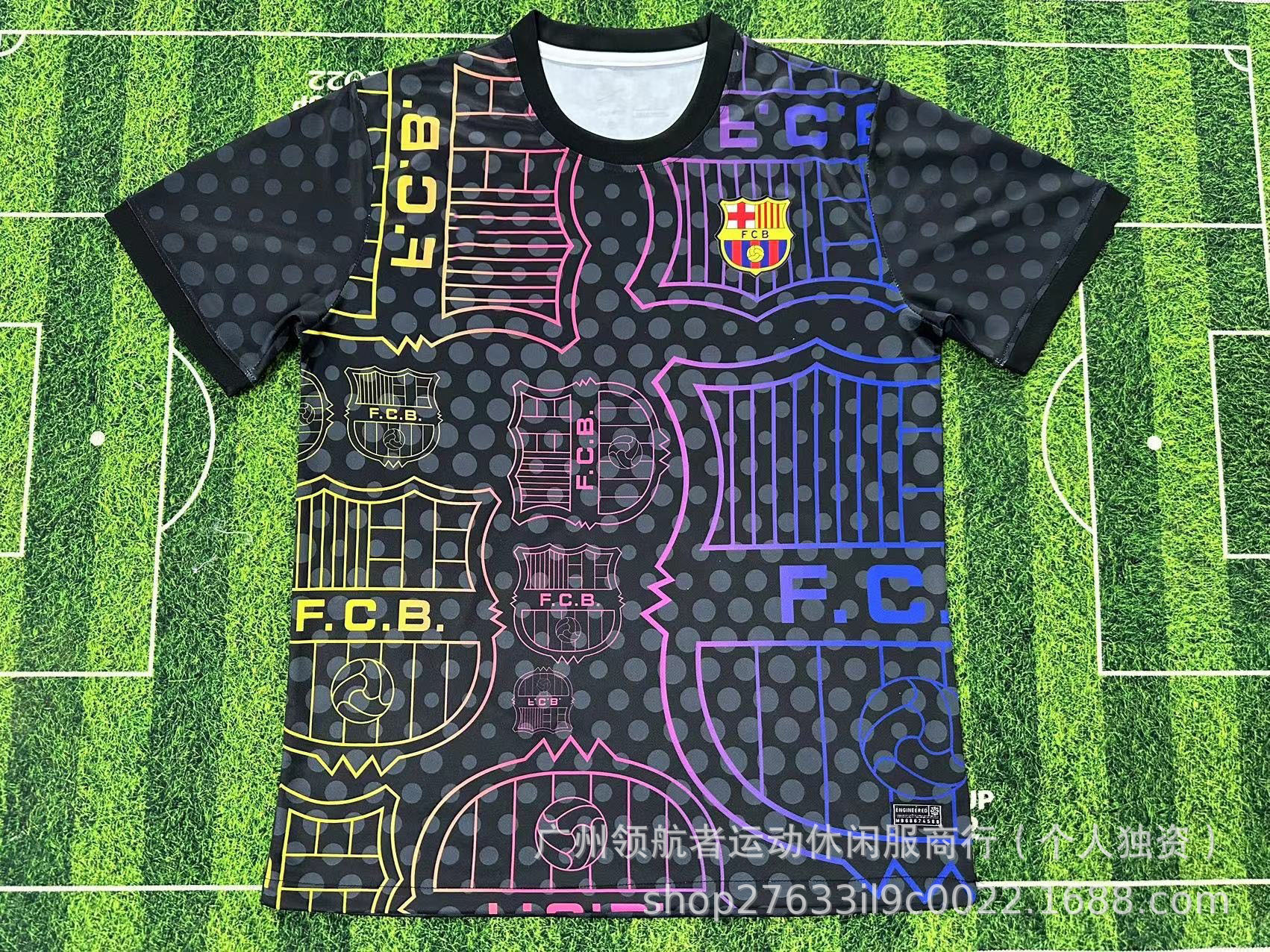 25-26 Fabricante especial de ropa de fútbol venta directa de una camiseta de malla camiseta de mangas cortas ropa de fútbol deportiva