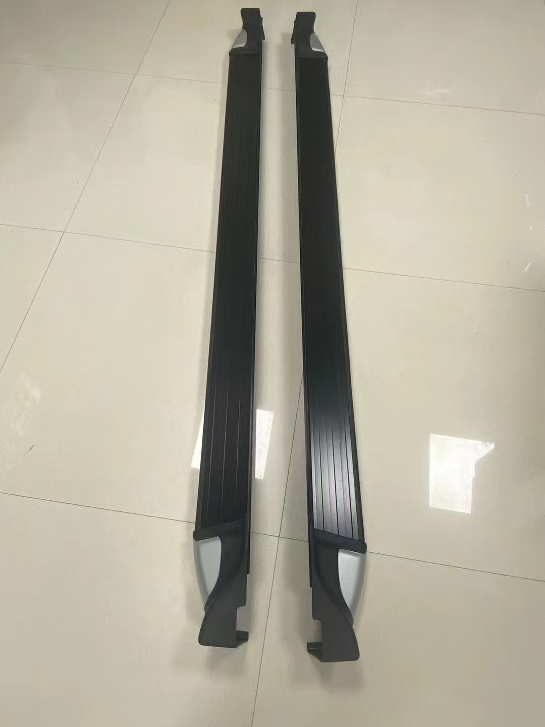 Suitable for Nissan Navara Original Side Pedal Foot Pedal Welcome Pedal Pickup Modification Accessories