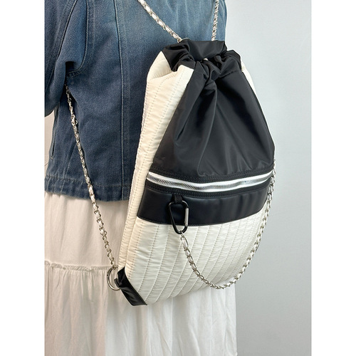 Black and white contrasting color backpack 2024 new casual student class backpack female large capacity nylon chain bucket bag