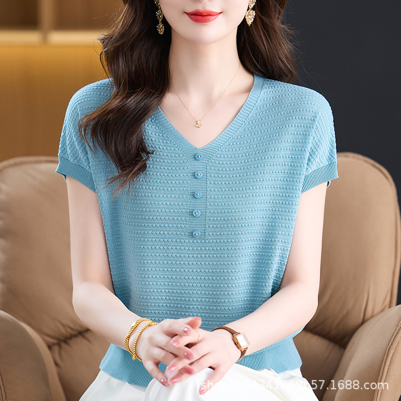 夏のアイスシルクニット半袖 Tシャツ女性のための 2025 新しいファッション多用途 V ネック薄型快適な Tシャツトップ女性のための|undefined