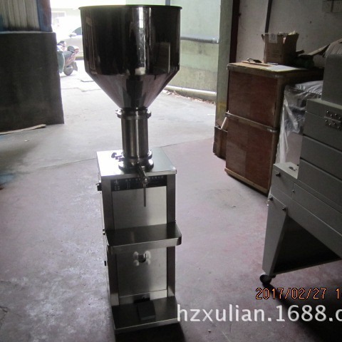 供应电动灌装机、电动膏液两用灌装机、自动灌装机