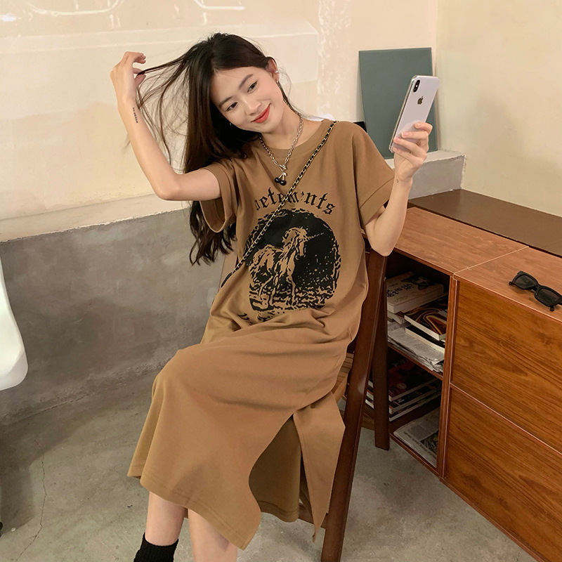 European Station Fresh Dress 2023 Summer Women's Wear Thin Street-fried Elegant Casual Straight T-shirt Long Skirt European Station Fresh Dress 2023 Summer Women's Wear Thin Street-fried Elegant Casual Straight T-shirt Long Skirt