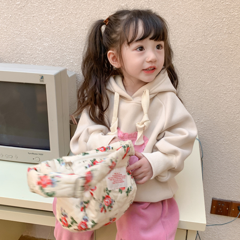 Pantaloni ispessiti maglione da ragazza con cappuccio in velluto 2022 edizione coreana per bambini invernali 2022_voghion.com