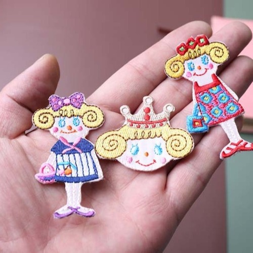 Yixiu embroidery cloth patch computer embroidery chapter cartoon villain handmade burnt edge clothing decoration repair patch patch cloth