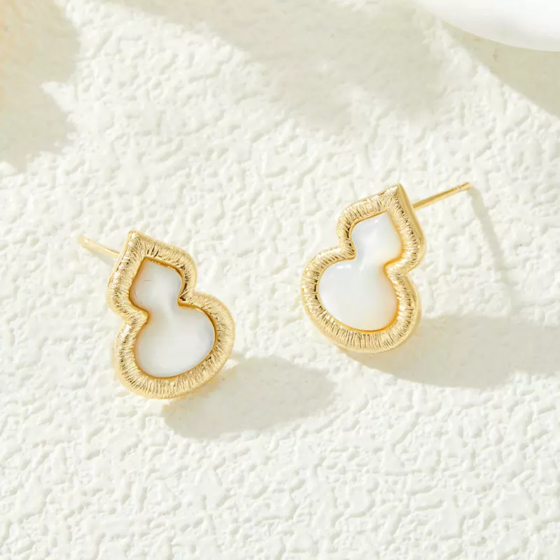 原创国风好运福禄天然贝母葫芦耳钉高级感手工拉丝s925银针女耳饰