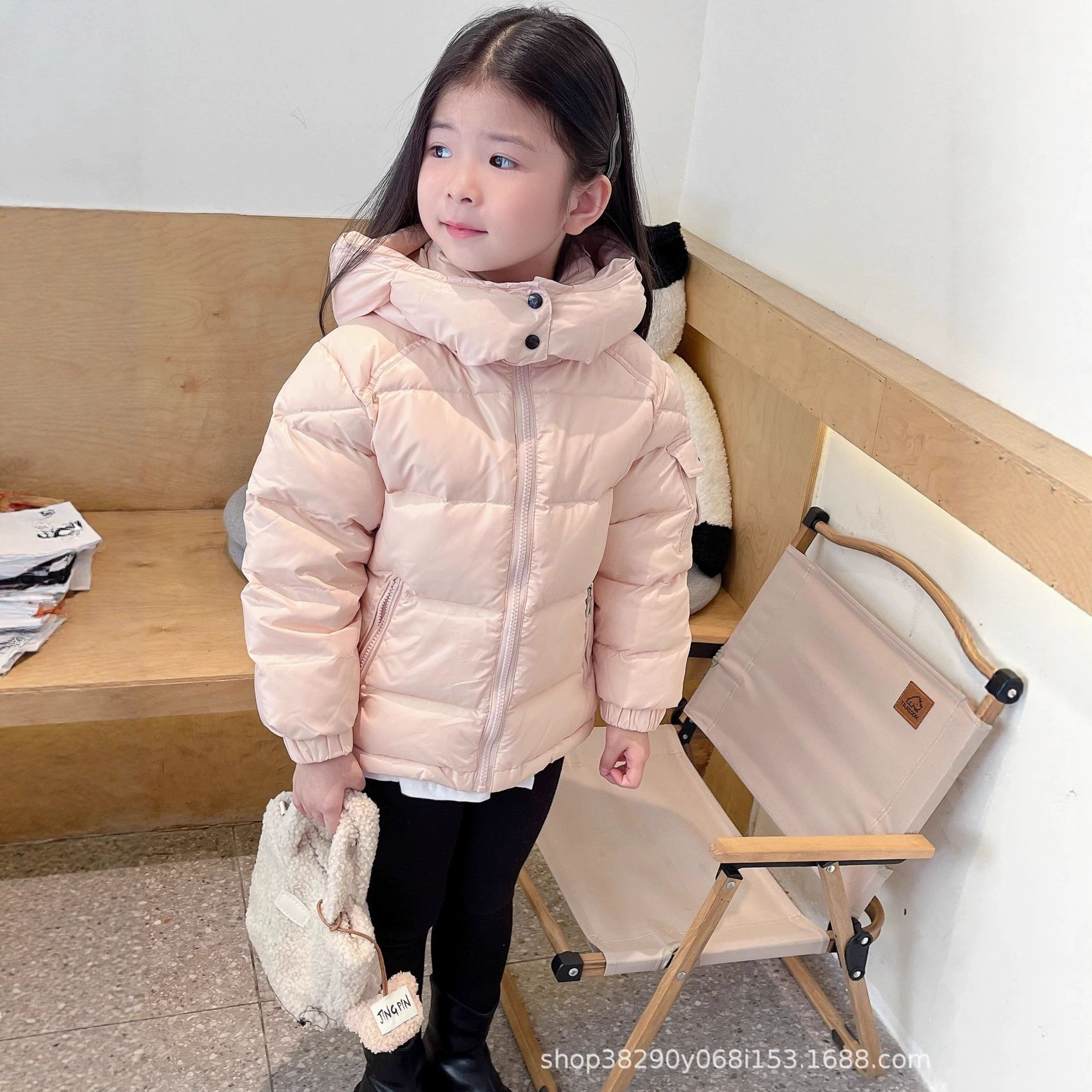 Детский пуховик в корейском стиле для мальчиков и девочек, утепленный, со съемным капюшоном, теплая зимняя куртка для детей младшего и старшего возраста.