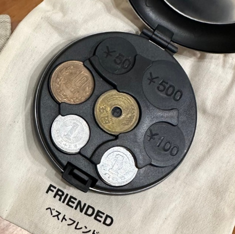 Viajes transfronterizos Japón y Corea del Sur billetera de plástico redonda creativa caja de monedas para hombre monedero para coche bolso de espejo de maquillaje para mujer image 4