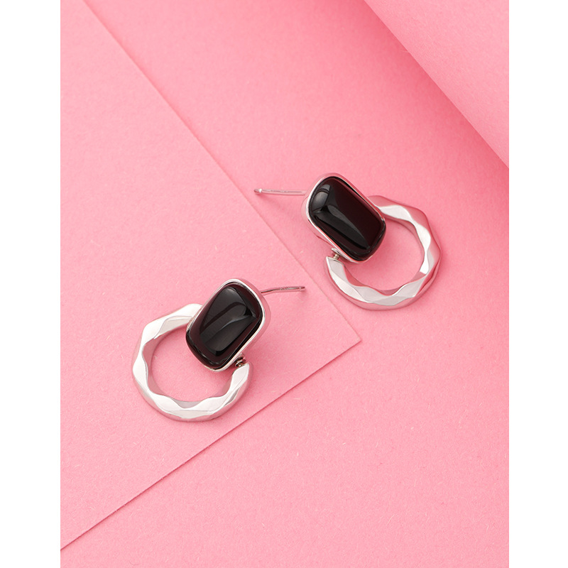 925 plata esterlina pendientes de ágata negro para mujeres lujo ligero nicho 2024 nuevos auriculares de temperamento simple pernos de alta calidad