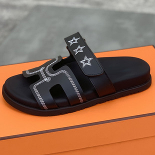 ��Ь��Ů��r�к��s�ٴ�r�bЬ2025�ļ��¿��⴩��¶ֺһ����