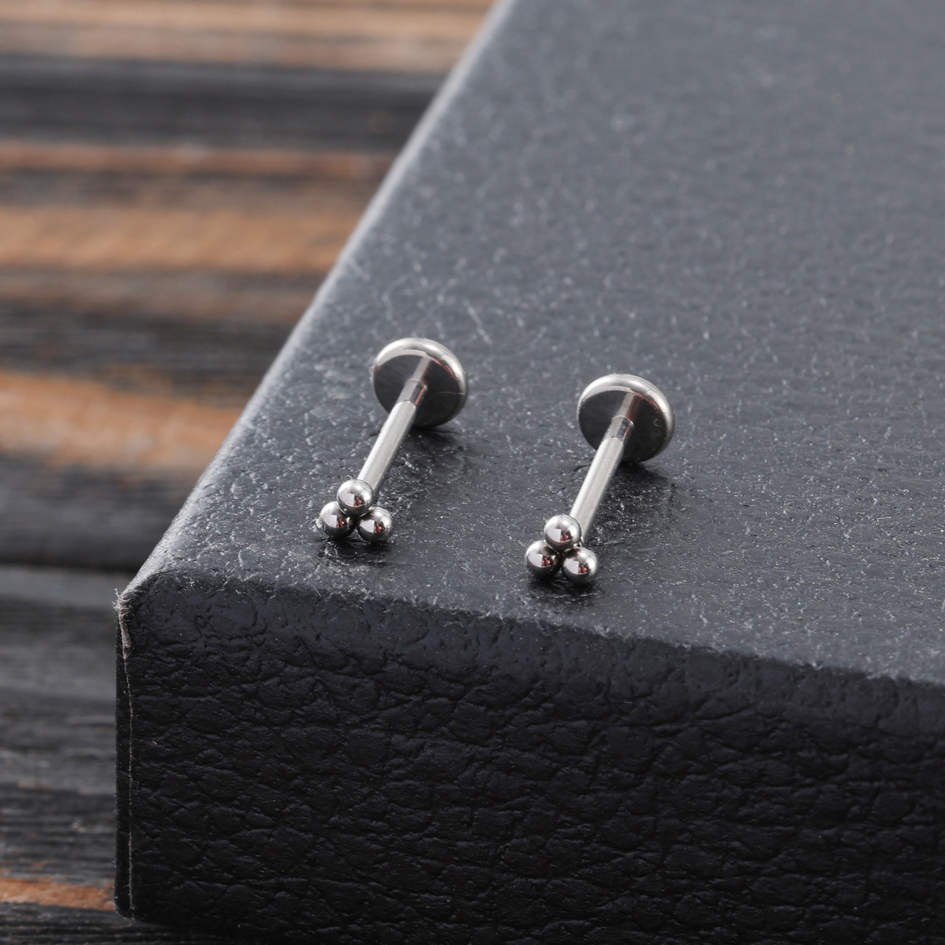 G23 Titanium Pin-Style Ear Bone Studs with Zircon - 1.0mm, Various Sizes, Ear Studs, Nose Studs, Lip Studs detail image 5
