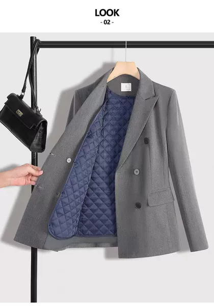 Classic suit jacket, quilted T-shirt, liner