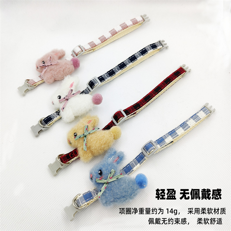 Nuevo collar de mascotas cuadriculado pequeño conejo gato collar gatos collar campanas perros joyerías fabricantes de artículos para mascotas