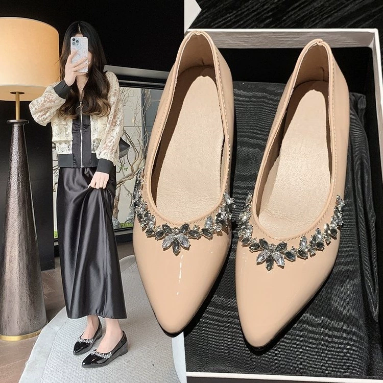 Женские туфли на плоской подошве со стразами и мягкой подошвой, лето и осень 2025, новый французский стиль, внутренняя высота, банкет, элегантные высокие каблуки с неглубоким дыханием