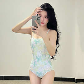 2025新款甜美小胸少女专业竞速运动游泳训练连体游泳衣女露背泳装