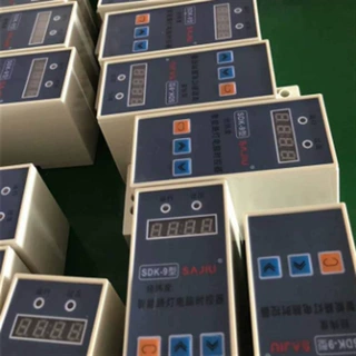 单灯控制器智慧路灯控制模块调光模块调光系统节能改造远程开关