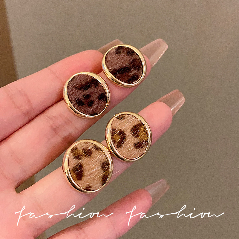 Orecchini a lobo vintage con stampa leopardo gioielli donna_voghion.com