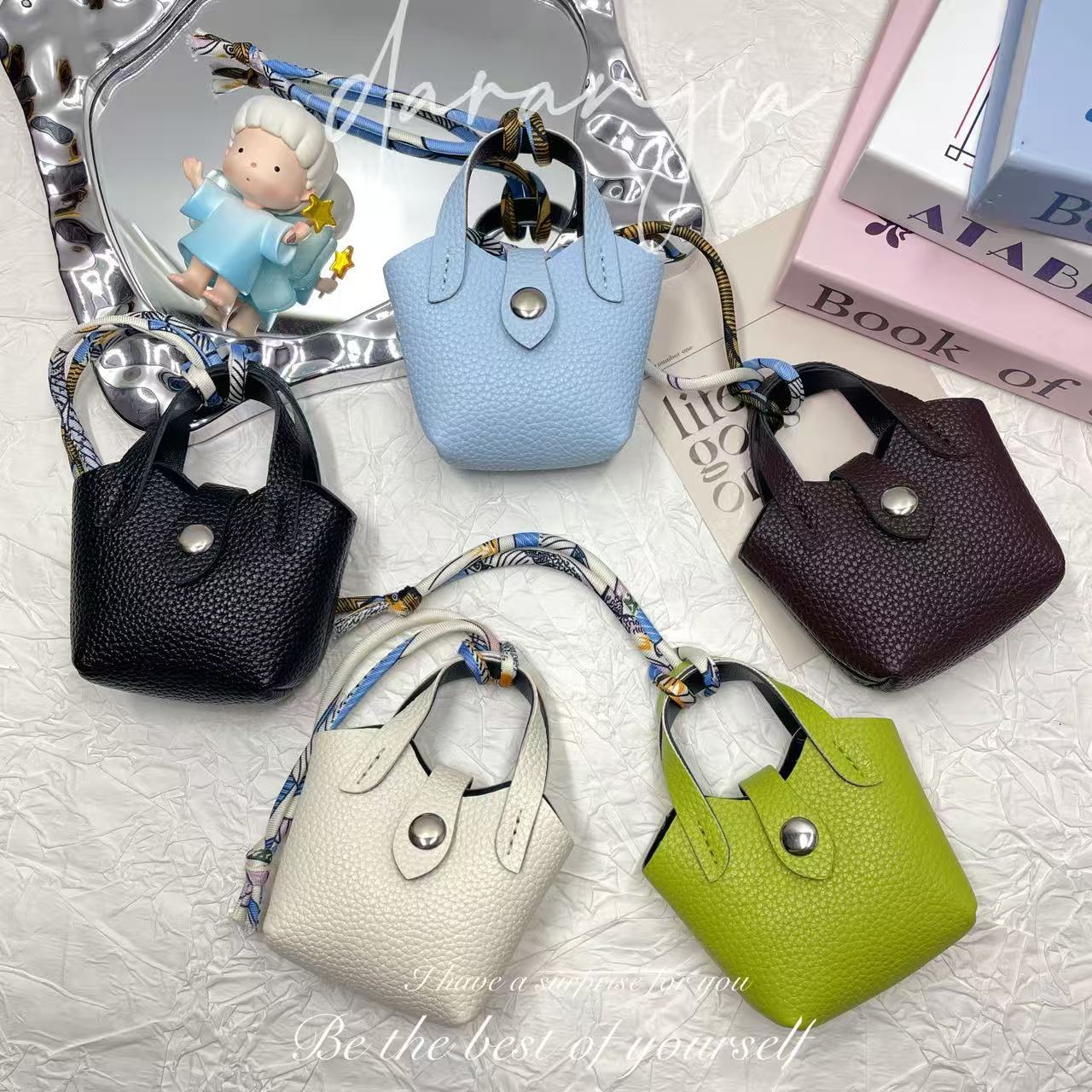 New Mini Vegetable Basket Pu Small Bag Pendant Cute Pebbled Leather Mini Headphone Bag Silk Scarf Bag Pendant