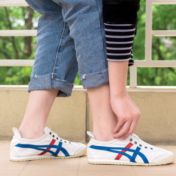 Putian Shoes Onizuka Tiger Canvas Shoes Slip-on Breathable Casual Lazy Shoes Flat Lightweight Motoring Shoes Couple's Shoes