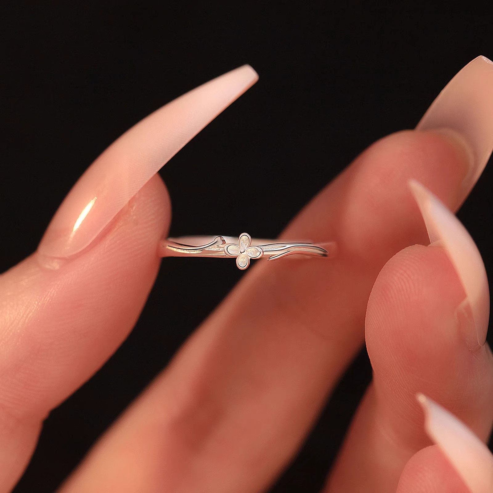 Cincin Lilac Akasia Cincin Terbuka Desain Niche Sederhana Cincin Jari Tunjuk Bunga Rasa Kelas Tinggi 2025 Grosir Model Baru