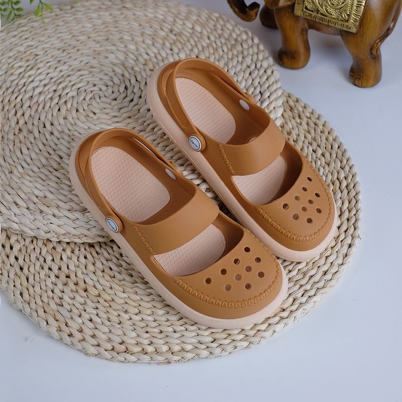 Mom's High-End Soft Breathable Odor-Free Vietnamese Slippers for Women, Loose-Fitting Closed-Toe Latex Sandals for the Elderly