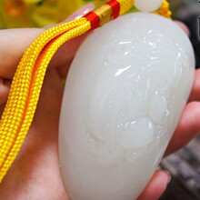 玉石阿富汗白玉貔貅手把件白玉男女款貔貅手玩件黄龙玉现代简约