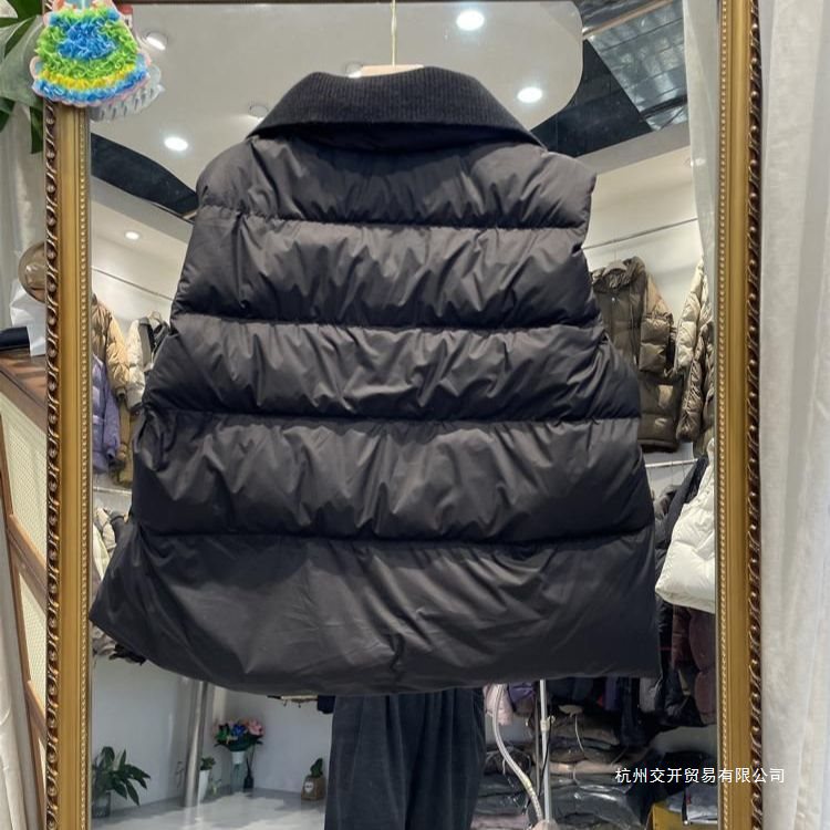 冬季欧货羽绒棉马甲女针织拼接双层领坎肩小个子宽松泡芙马夹外穿