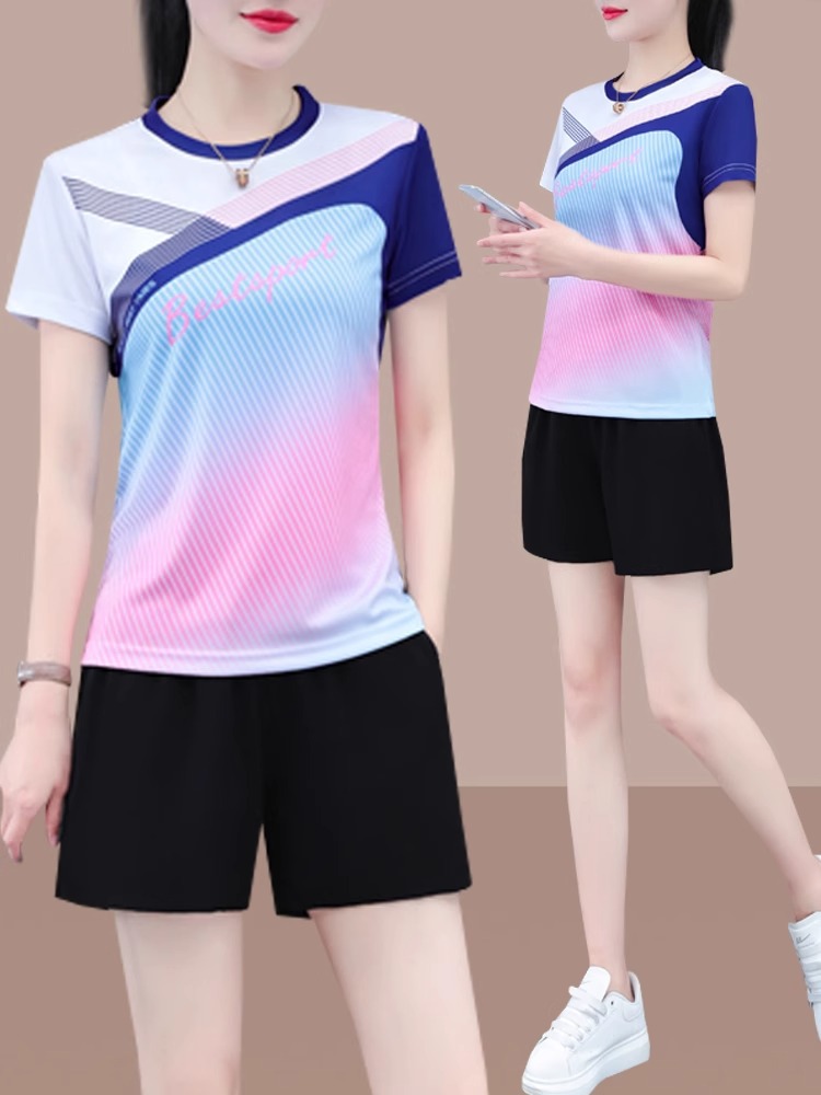 アイスシルクスポーツスーツ レディース 夏 2026年新作 半袖ショートパンツ 薄手 通気性 夏用 ランニング 速乾 ツーピースセット